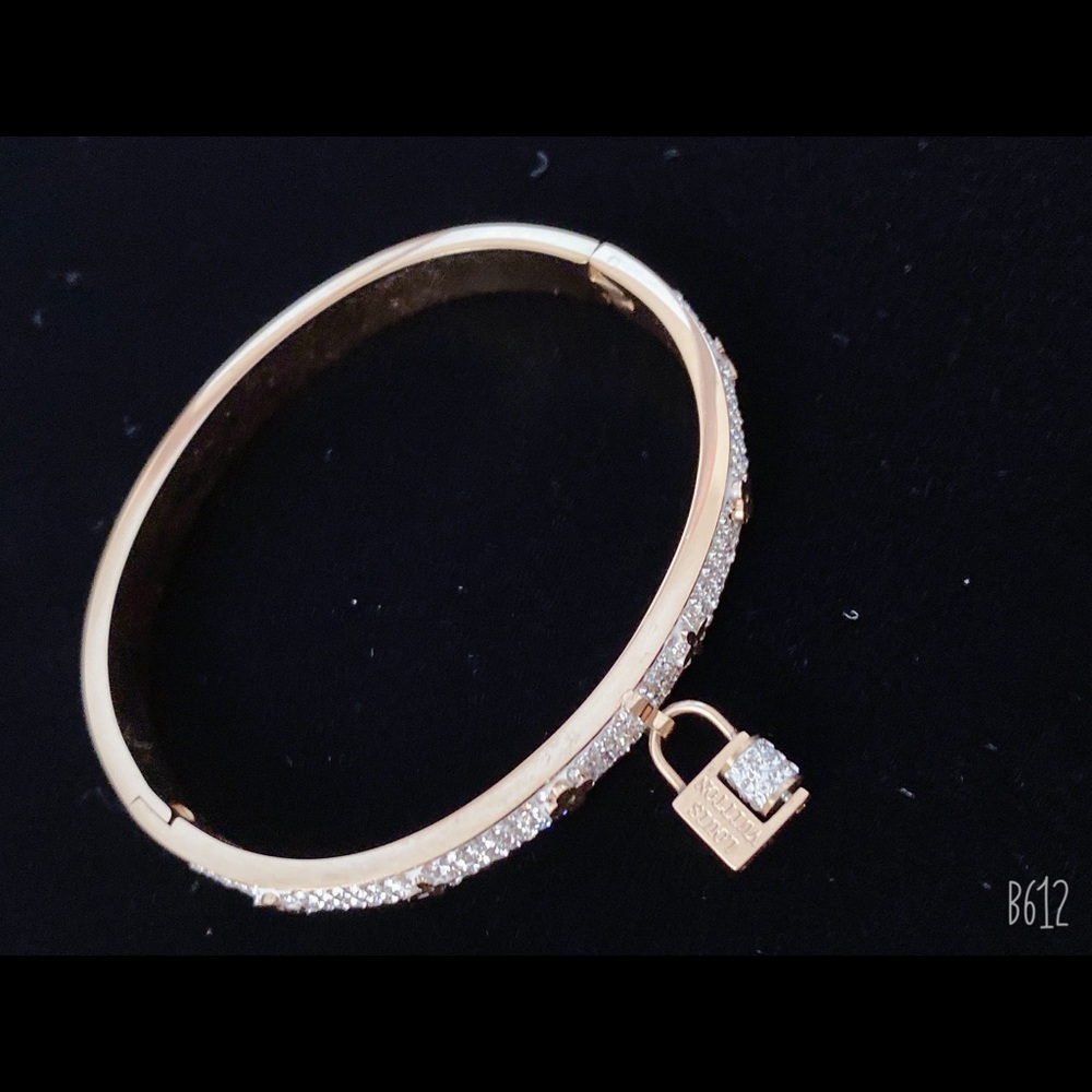 Bangle Full Diamonds w/ Lock